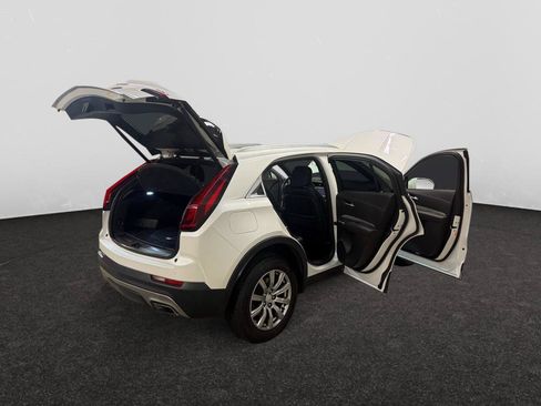 Used 2019 Cadillac XT4 Premium Luxury AWD/4WD image 14