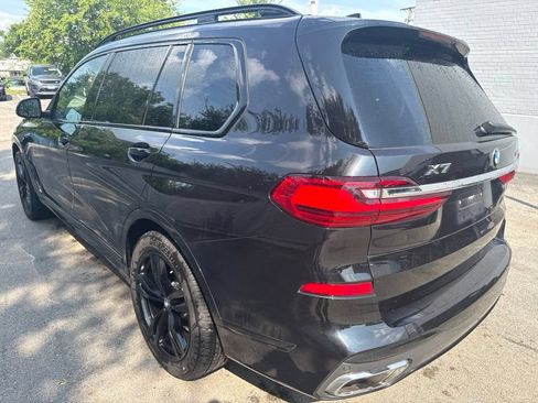 Used 2019 BMW X7 xDrive50i w/ M Sport Package AWD/4WD image 4