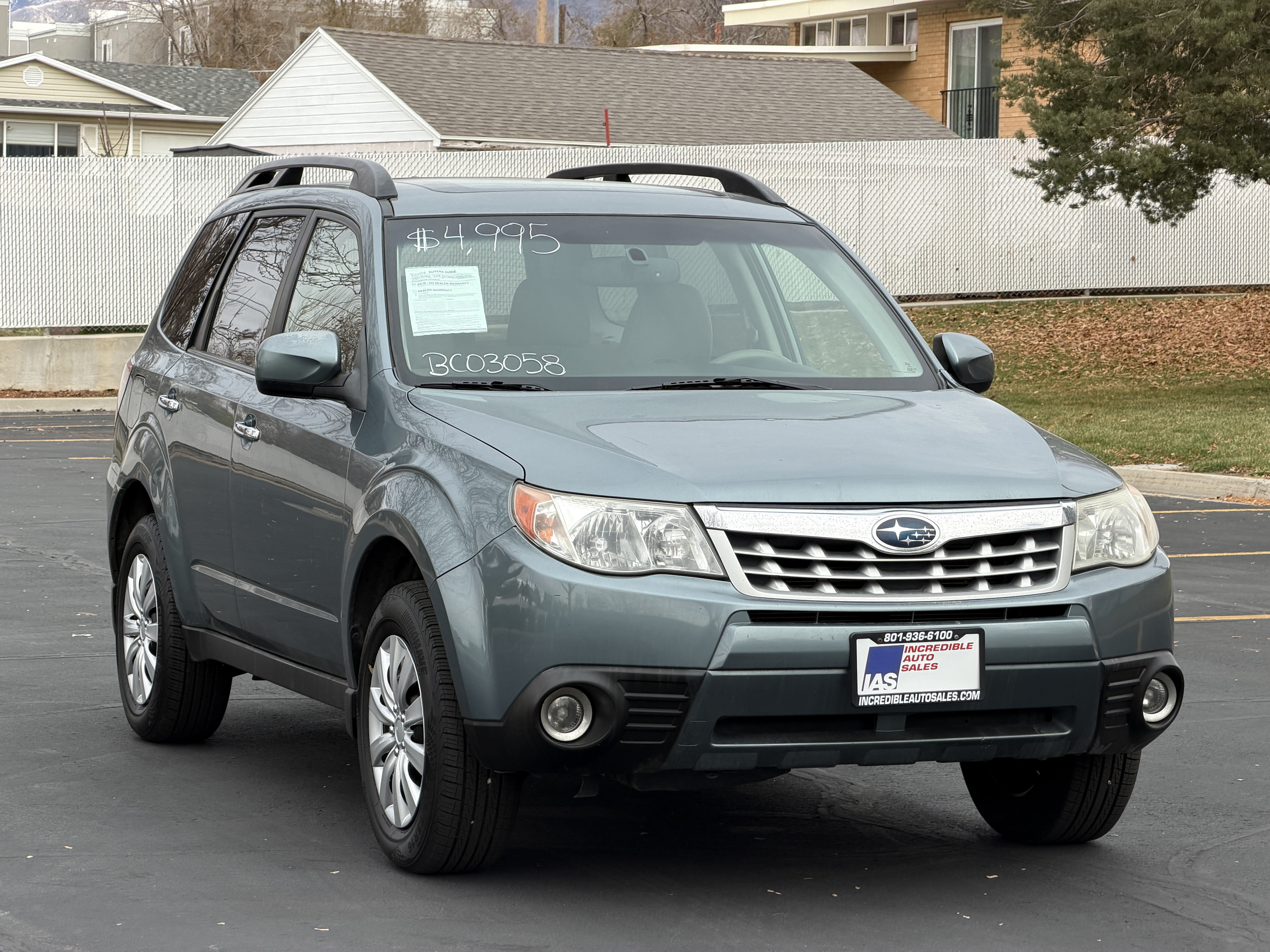 Used 2013 Subaru Forester 2.5X Premium w/ Popular Pkg 2 AWD/4WD image 2