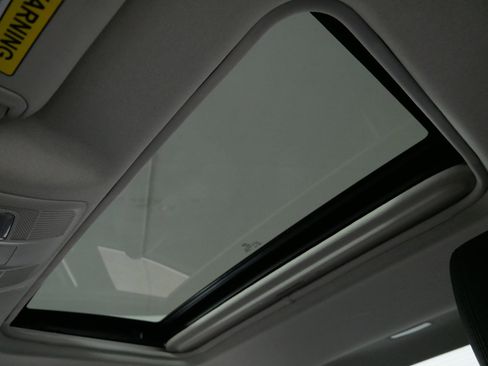 Used 2018 MAZDA MAZDA3 Grand Touring w/ Premium Equipment Package image 30