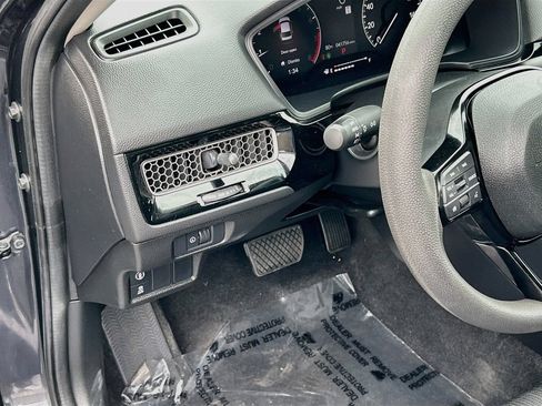 Used 2022 Honda Civic LX image 10
