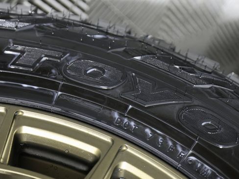 Used 2025 Ford F150 Raptor image 53