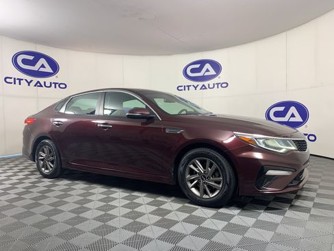 Used 2020 Kia Optima LX FWD image 1