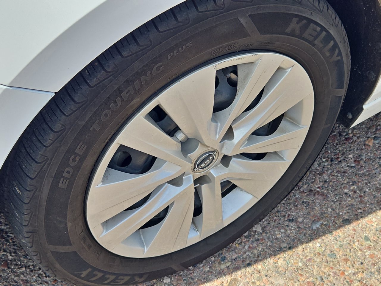 Used 2024 Nissan Sentra S FWD image 24