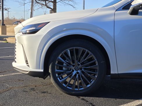 New 2026 Lexus RX 450h AWD w/ Convenience Package image 5