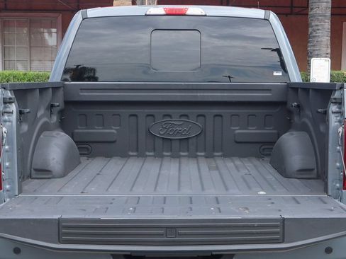 Used 2020 Ford F150 XLT w/ Equipment Group 302A Luxury AWD/4WD image 8