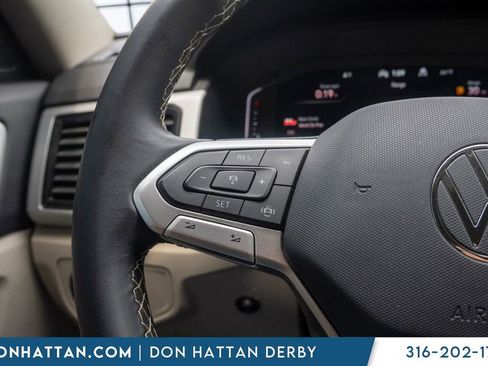 Used 2022 Volkswagen Atlas SE w/ Black Wheel Package AWD/4WD image 14