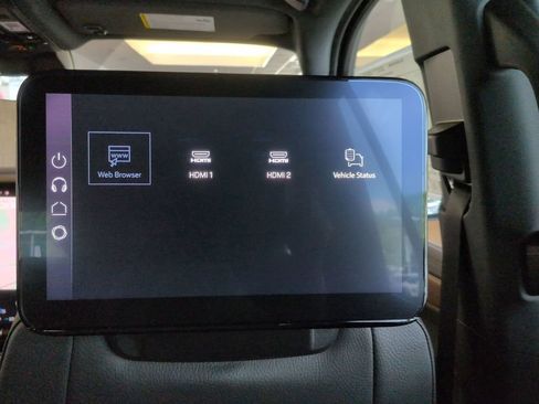 New 2026 GMC Yukon Denali w/ Denali Reserve Package AWD/4WD image 21