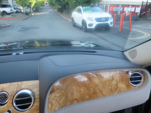 Used 2008 Bentley Flying Spur Flying Spur AWD/4WD image 59