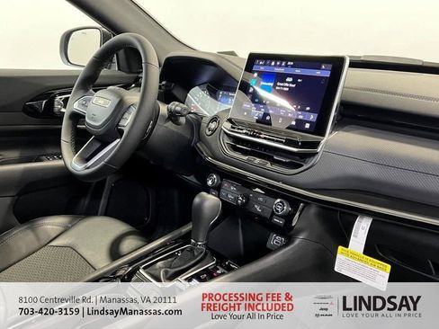 New 2026 Jeep Compass Latitude AWD/4WD image 13