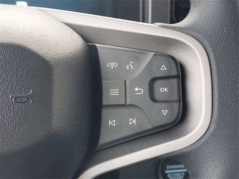 New 2025 Ford Bronco Base image 15