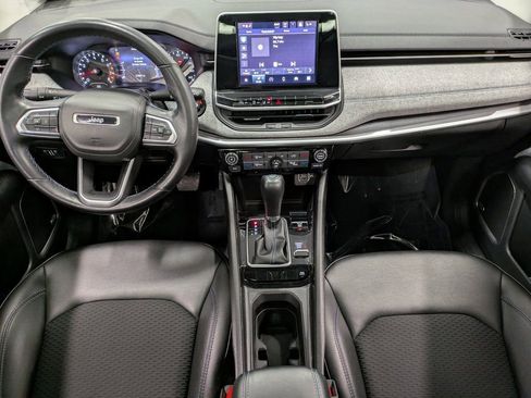 Used 2022 Jeep Compass Latitude w/ Sun and Sound Group image 23