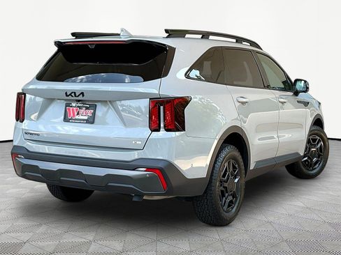 Used 2025 Kia Sorento SX Prestige AWD/4WD image 6