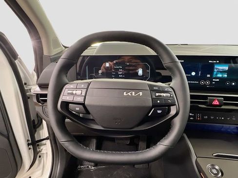 New 2026 Kia Sportage SX Prestige image 11