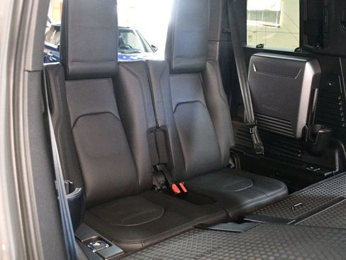 Used 2023 Land Rover Defender 110 X image 40