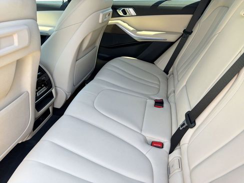 Used 2022 BMW X5 sDrive40i w/ Premium Package RWD image 27