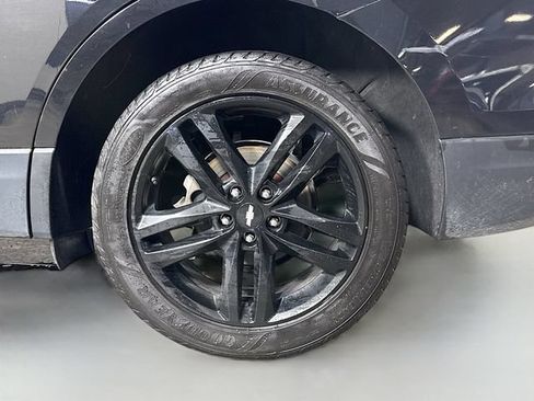 Used 2020 Chevrolet Equinox LT w/ Midnight Edition FWD image 36