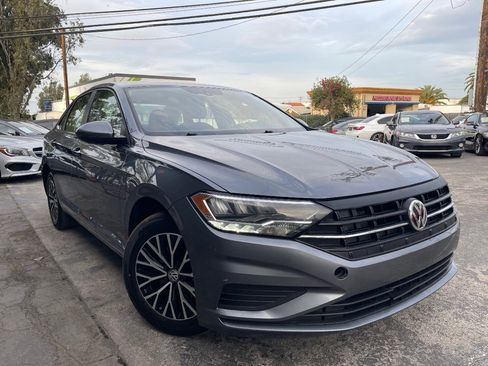 Used 2021 Volkswagen Jetta S image 3