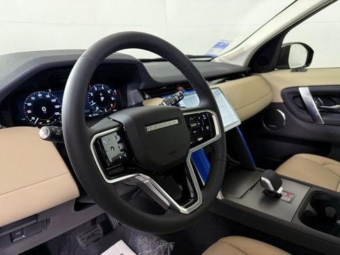 New 2025 Land Rover Discovery Sport S image 15