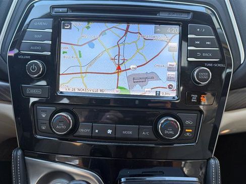 Used 2018 Nissan Maxima Platinum image 22