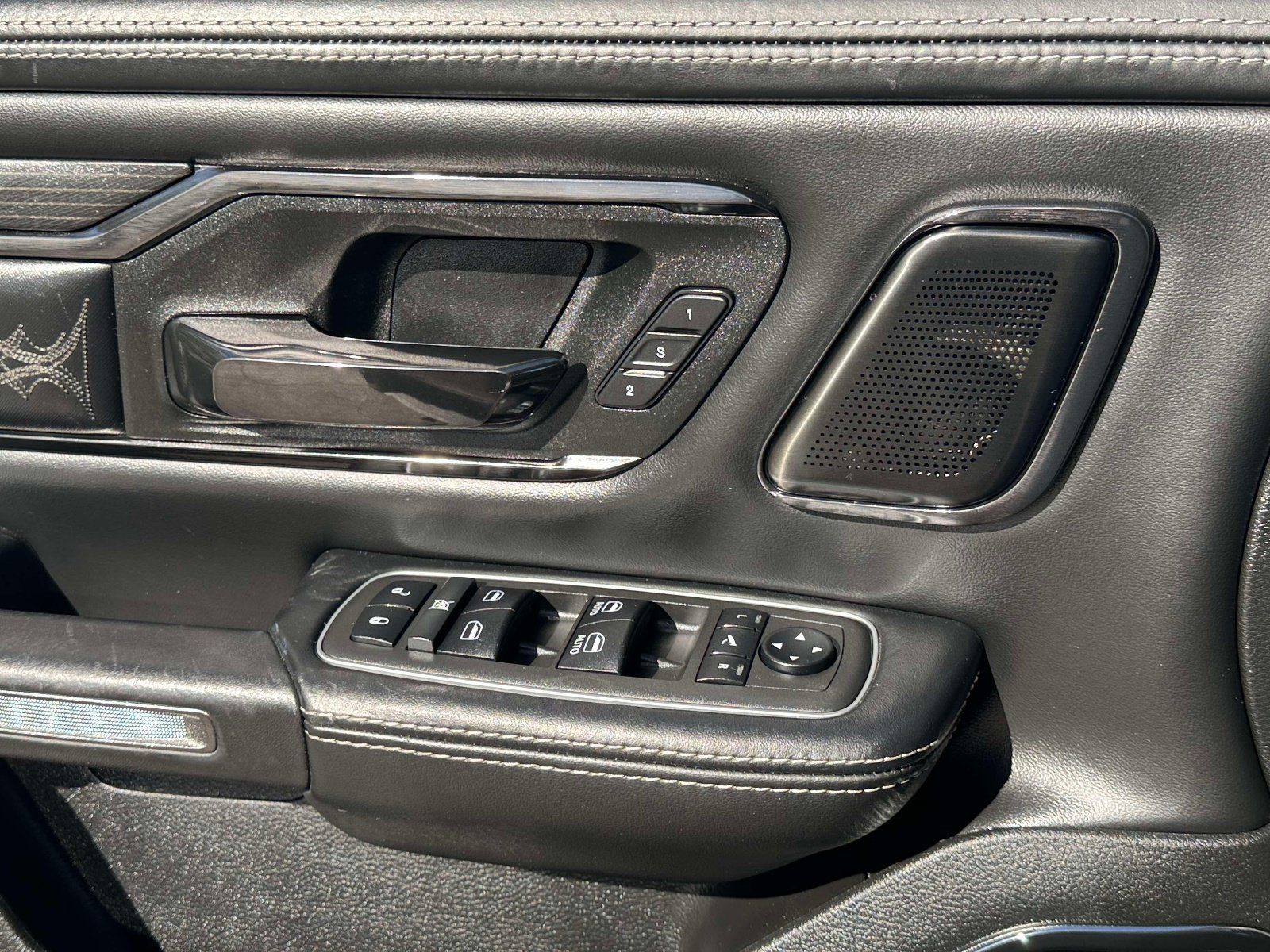 Used 2022 RAM 1500 Limited AWD/4WD image 20