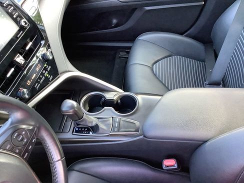 Used 2023 Toyota Camry SE image 22