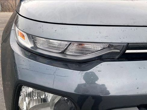 Used 2021 Kia Soul LX image 31