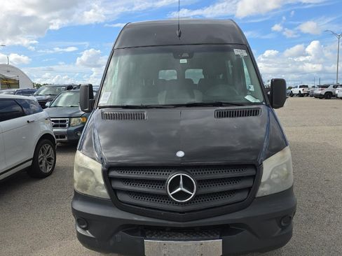 Used 2014 Mercedes-Benz Sprinter 2500 image 13