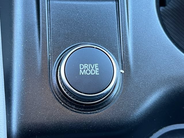 Used 2025 Ford Explorer Active w/ Active Comfort Package AWD/4WD image 33