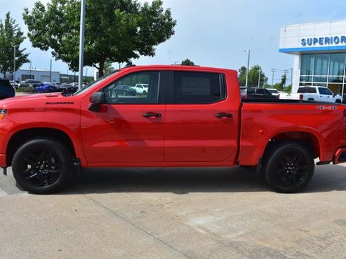 New 2026 Chevrolet Silverado 1500 Custom w/ LPO, Dark Essentials Package AWD/4WD image 10