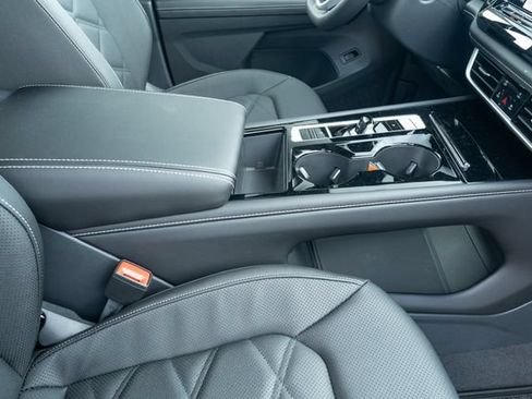 New 2026 Volkswagen Atlas SE FWD image 45