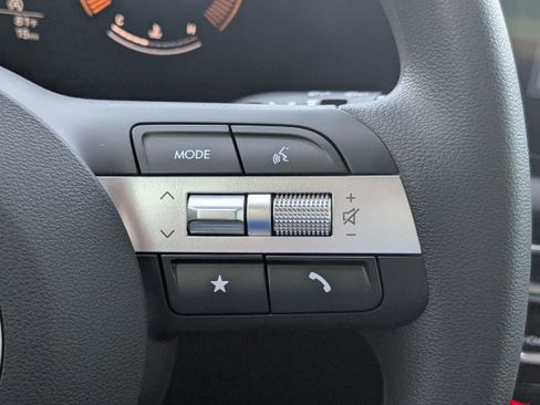 New 2026 Hyundai Tucson SEL image 28