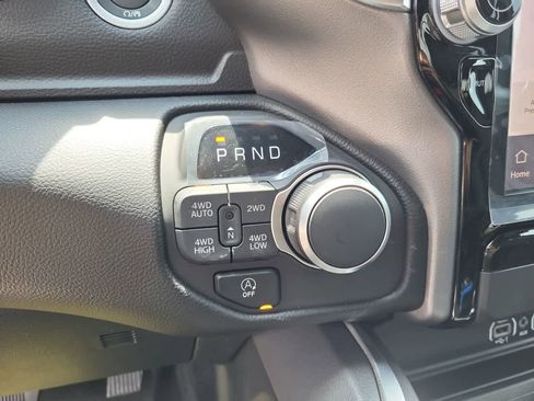 New 2026 RAM 1500 Big Horn AWD/4WD image 25