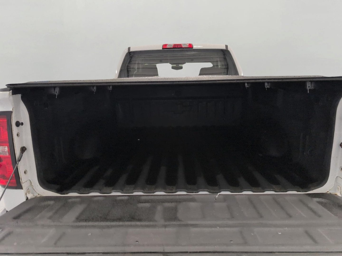 Used 2018 Chevrolet Silverado 1500 LT w/ Trailering Package RWD image 15