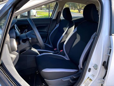 New 2025 Nissan Versa S image 9