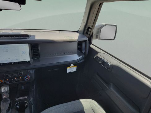 New 2025 Ford Bronco 4-Door w/ Sasquatch Package AWD/4WD image 7