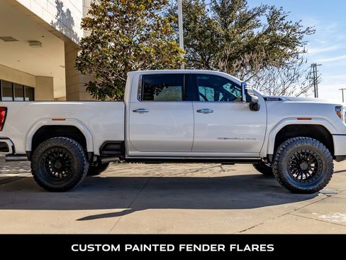 Used 2021 GMC Sierra 2500 Denali w/ Denali Ultimate Package image 11