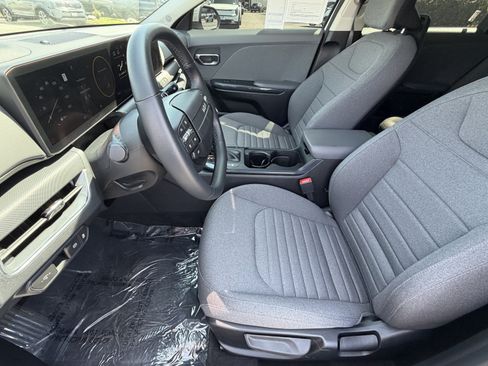 Certified 2025 Kia K4 EX FWD image 15