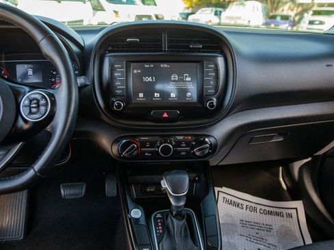 Used 2020 Kia Soul GT-Line w/ GT 2.0L Power Sunroof Package image 15