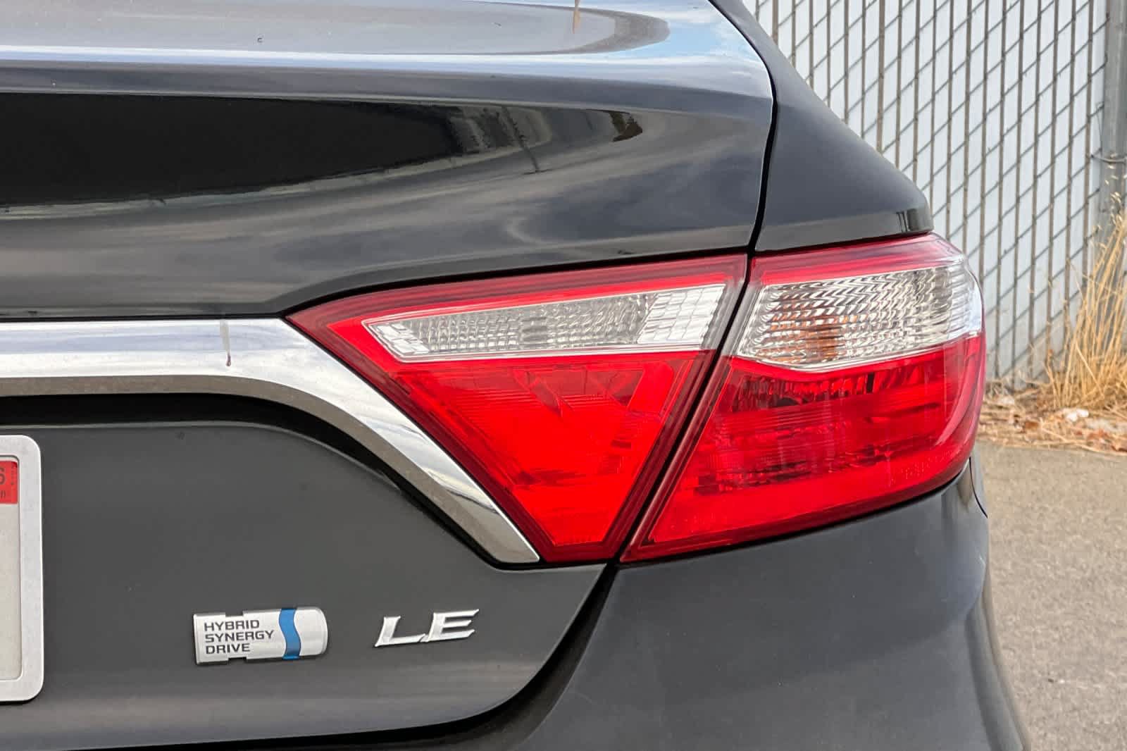 Used 2015 Toyota Camry LE FWD image 21