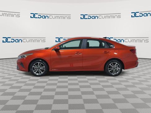 Used 2022 Kia Forte LXS image 5