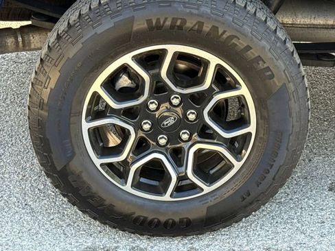 Used 2023 Ford F150 XLT w/ Equipment Group 302A High image 9