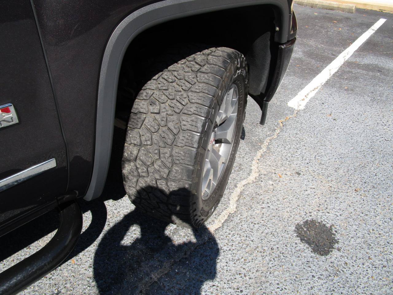 Used 2014 GMC Sierra 1500 SLT w/ All-Terrain Package AWD/4WD image 31