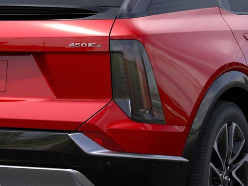 New 2026 Cadillac Optiq Sport 2 image 11