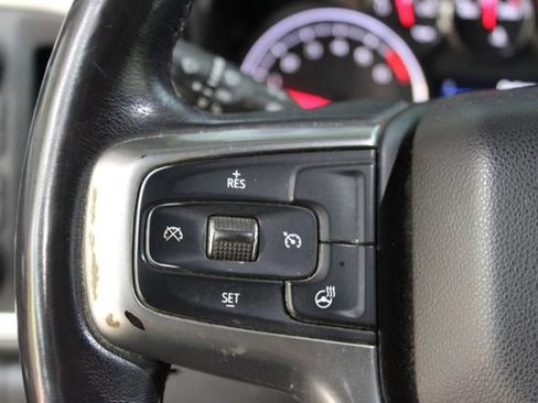 Used 2019 Chevrolet Silverado 1500 LTZ w/ LTZ Convenience Package AWD/4WD image 16