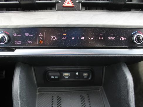 Certified 2024 Kia Sportage X-Pro Prestige image 44