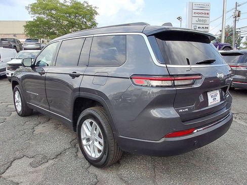 Used 2024 Jeep Grand Cherokee L Laredo AWD/4WD image 28