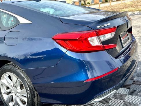 Used 2019 Honda Accord LX image 13