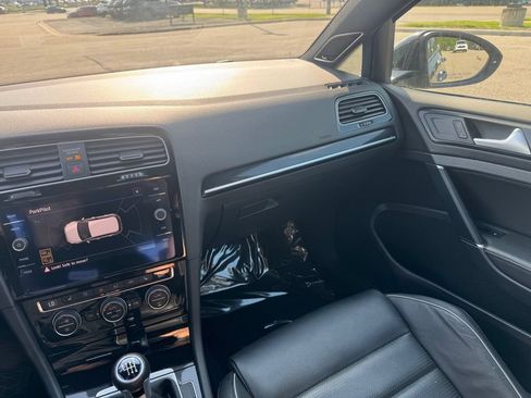Used 2019 Volkswagen Golf R 4-Door AWD/4WD image 2
