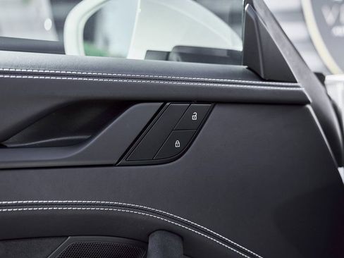 Used 2022 Porsche 911 GT3 image 43